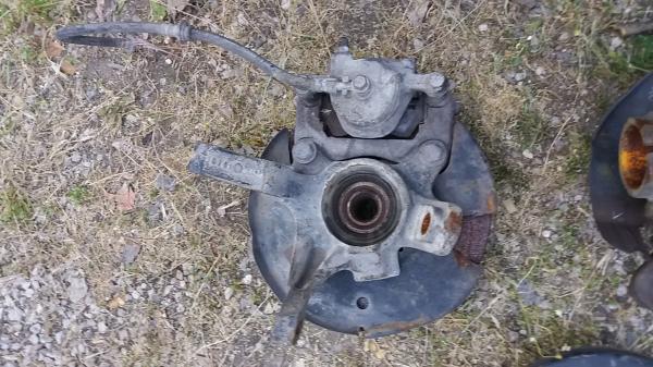      Nissan Sunny N14 94-98 (6) 