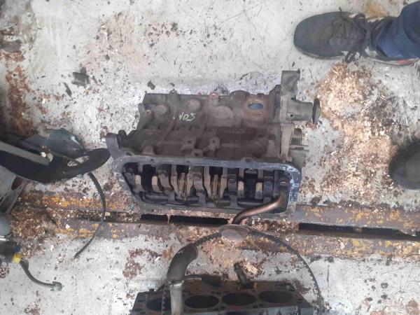    (BKY)  Seat Ibiza 3D 02-05 