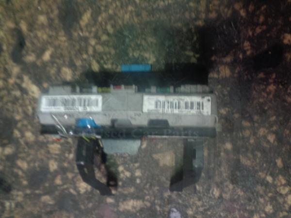   B010099000  Bmw Bmw  1 E87 04-07 (80) 