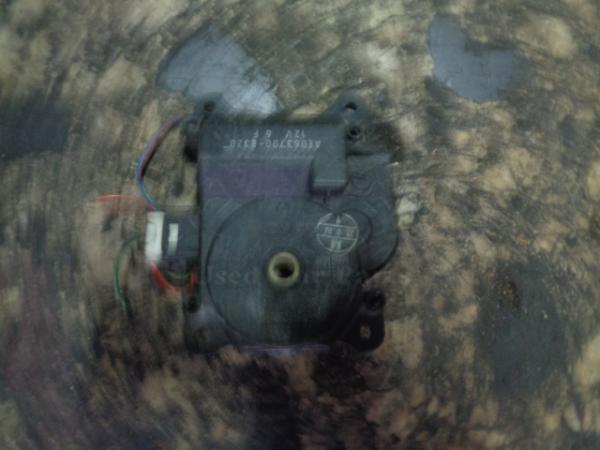      AE637008320  Smart Forfour 04-06 (1) 