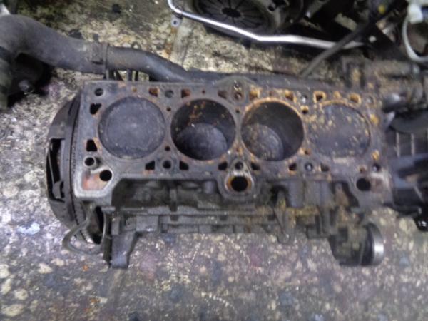    (G4ED)  Hyundai Matrix 01-05 