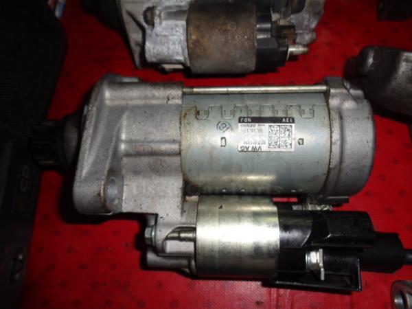   02Z911024  Volkswagen Golf 5 03-08 5D 