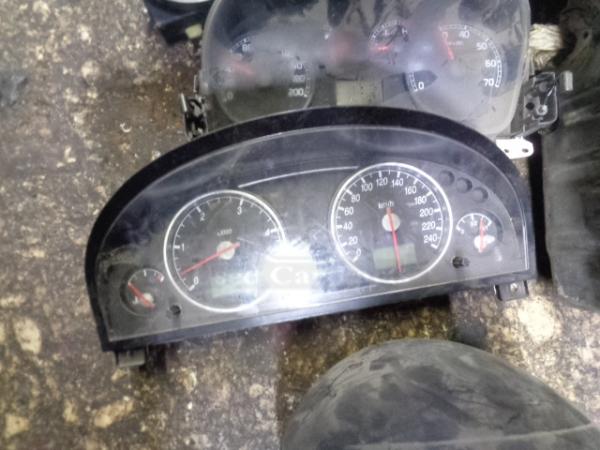    Ford Mondeo hatch 00-03 44zu187 