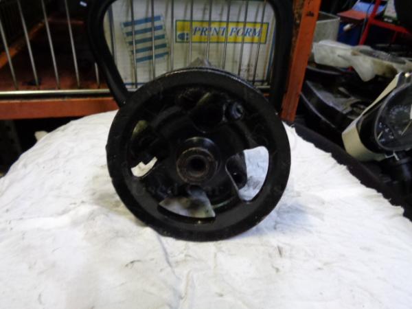    ( toyoda 52020 )  Toyota RAV 4 00-05 