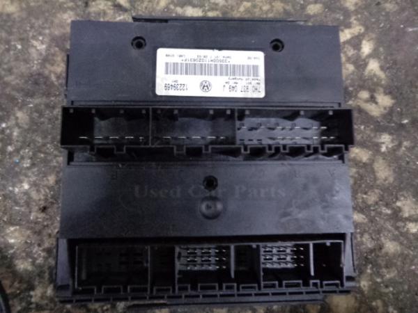   7H0 937 049 J  Volkswagen T5 Transporter 03-09 (60) 