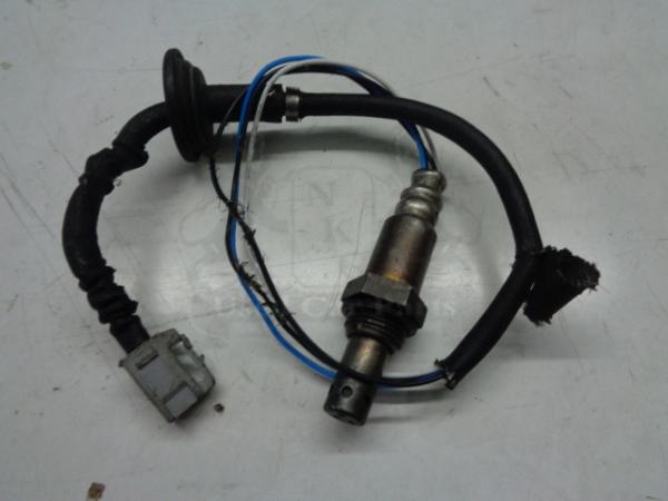    89465-13040  Toyota Avensis Berlina 03-08 (7) 