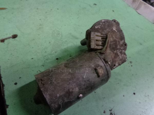     Volkswagen Polo 88  867955113A 