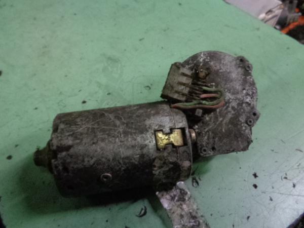     Volkswagen Polo 88  867955113A 
