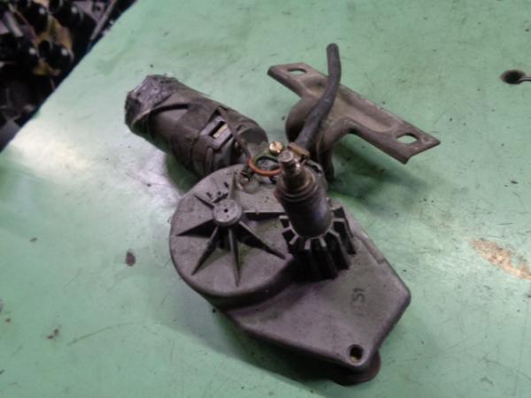     Volkswagen Polo 86   871955713 
