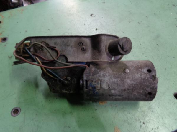     Bmw Bmw  5 E28 81-84, Bmw Bmw  5 E28 84-88 0390241081(16) 