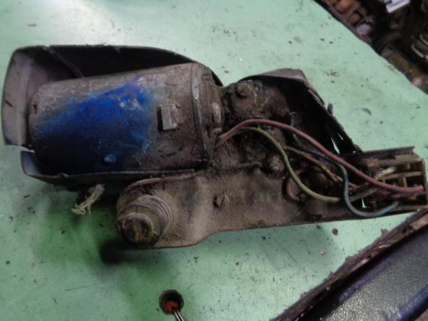     Bmw Bmw  5 E28 81-84, Bmw Bmw  5 E28 84-88 0390241081(16) 