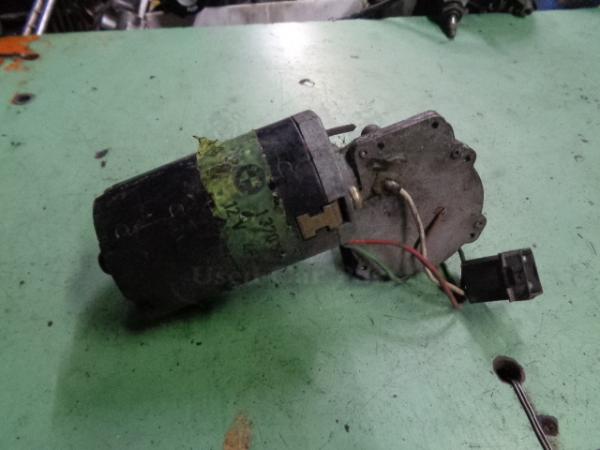     Bmw  3 E30 83-97 402.942 1370801 (15) 