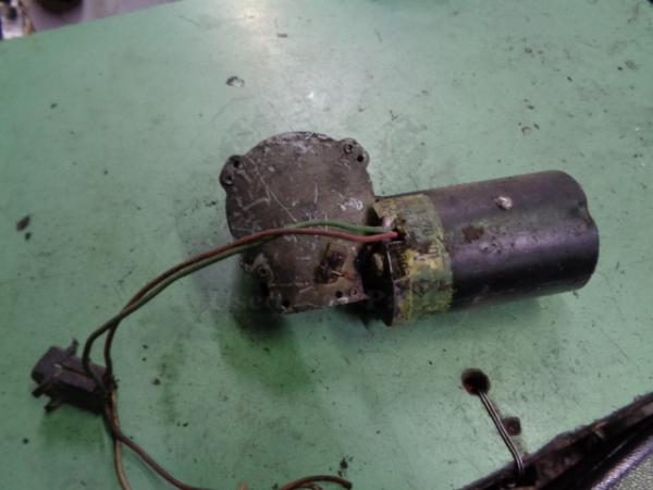     Bmw  3 E30 83-97 402.942 1370801 (15) 