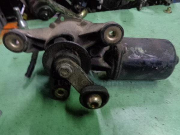     Nissan Sunny N13 90- (9) 