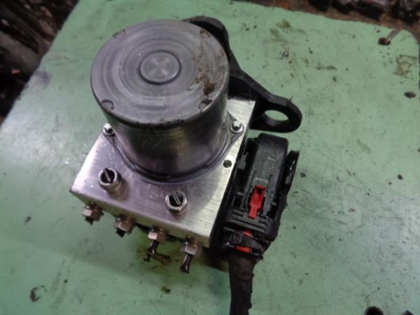   ABS  Volkswagen Polo 18- 2Q0614517AA 