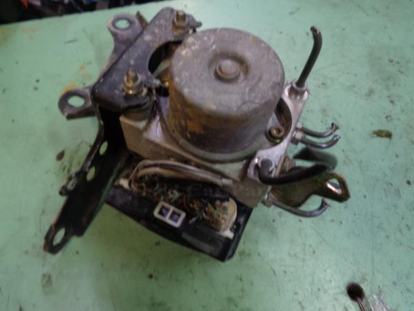   ABS  Toyota, Toyota Yaris 03-05 TY3-1Y06-1    89541-52110 