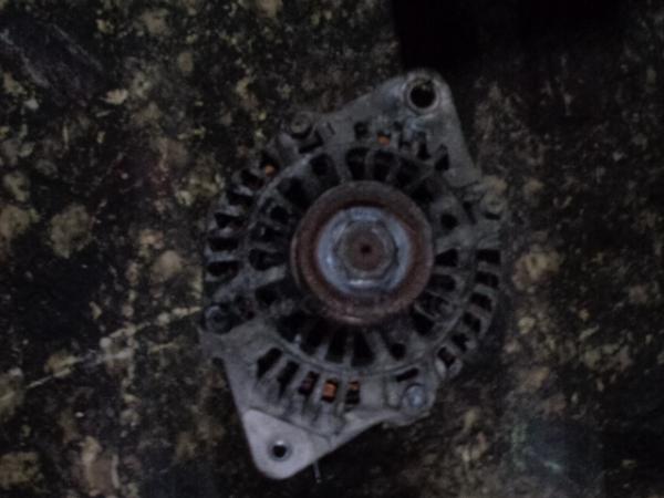   3140084E01  Suzuki Swift 3D 06-11 