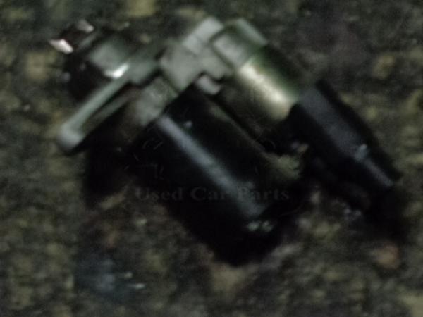   1005831329  Volkswagen Eos 06-11 