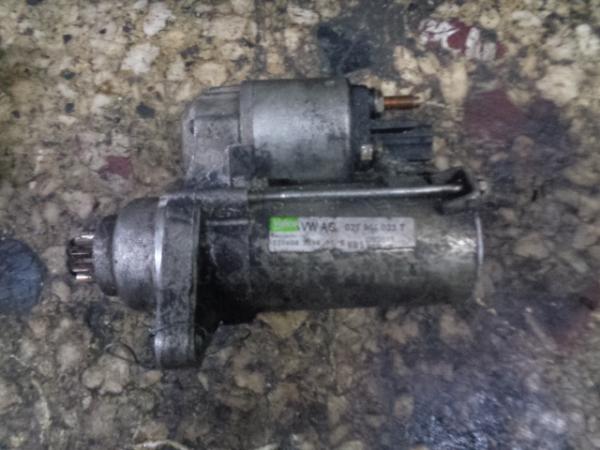   02T911023T  Volkswagen Golf 5 03-08 3D 