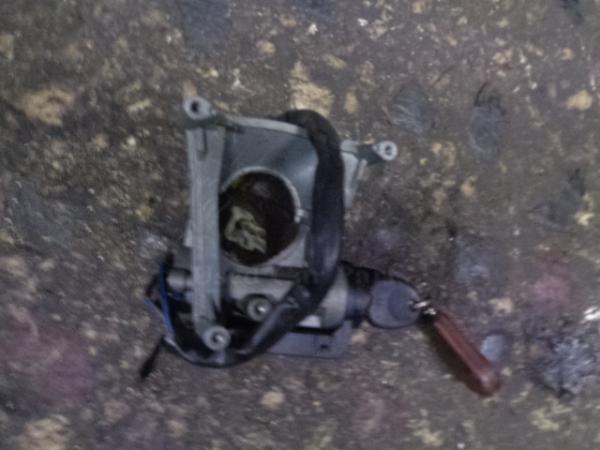     95440-25050  Hyundai Accent 3D 99-02 