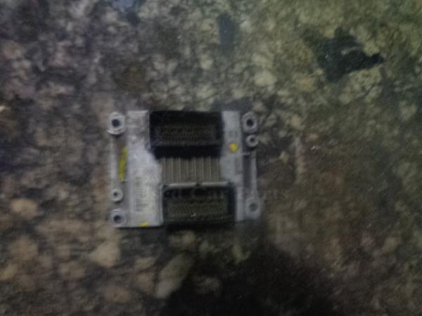    0261206983  Fiat Bravo 95-07 (32) 