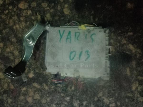   89221-0D110  Toyota Yaris 10- (21) 