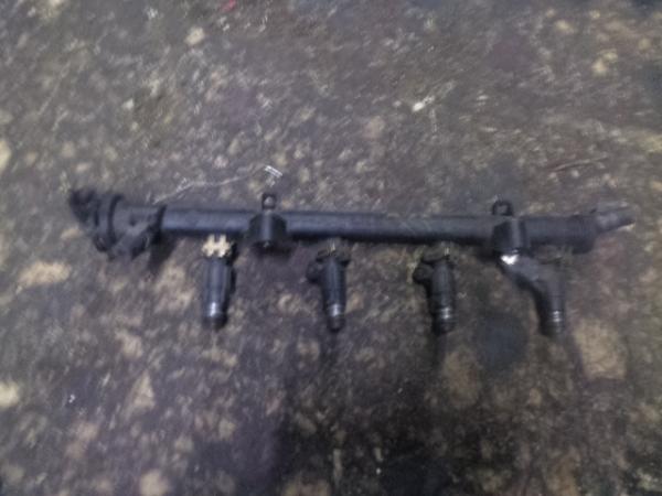   030133319L  Volkswagen Polo 94-99 5D  1 