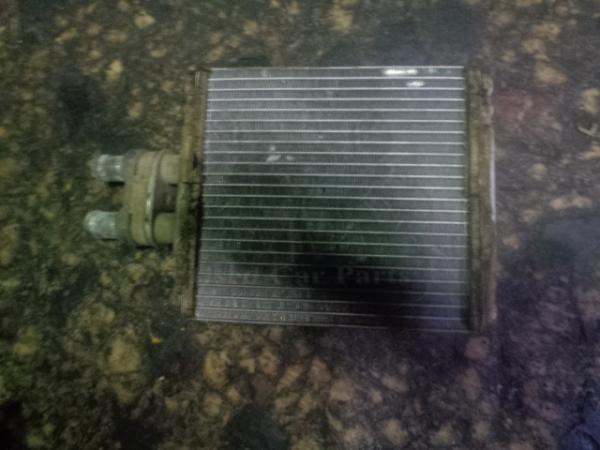      Nissan Almera 03-06 (B) 