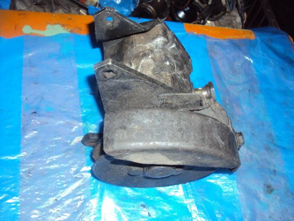      Volkswagen Passat 81-88 , Volkswagen Santana 81-88 