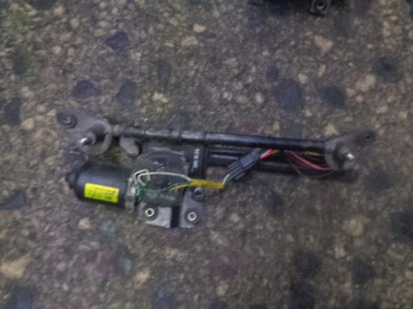     98100-1c100  Hyundai Getz 3D 02-05 