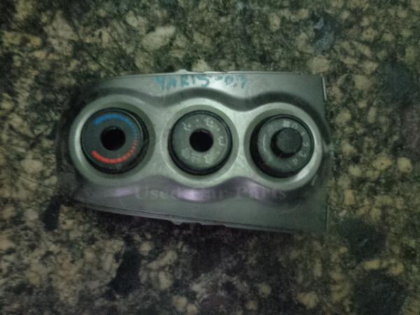    Toyota - Lexus Yaris 05-08 (A14) 