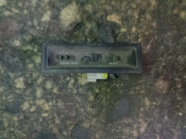    216543008  Citroen C2 03-05 (6) 