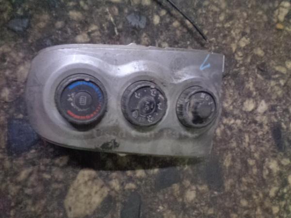     Toyota - Lexus Yaris 06-09 (18) 
