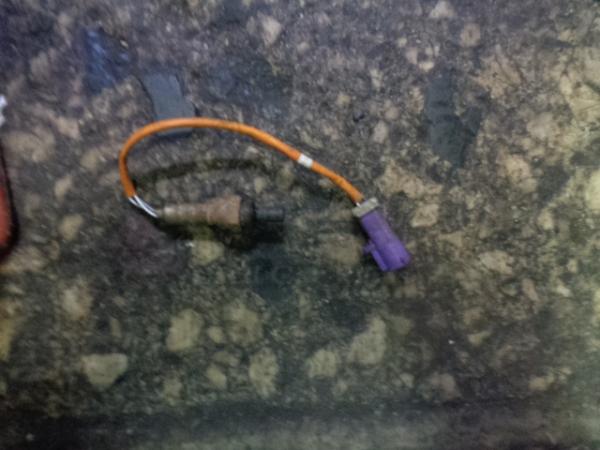   AE81-9G444-BB  Ford Fiesta 3D 08> 