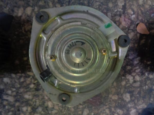     Nissan Sunny N13 90-  111 