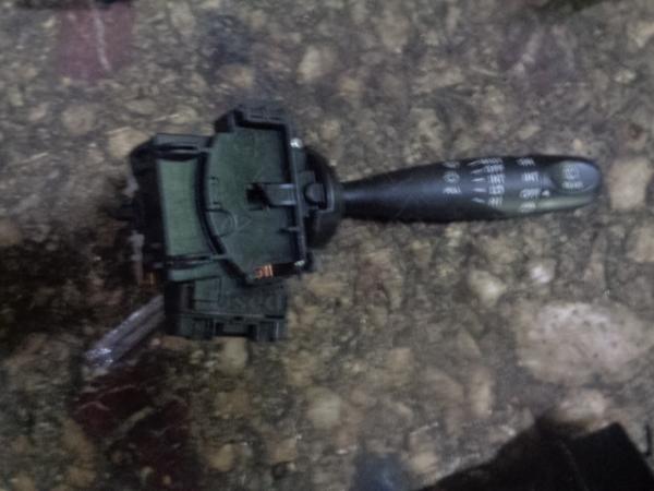   - 173647  Toyota RAV 4 03-05 (1) 