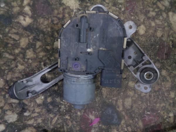     BM51-17504-BK  Ford Focus hatch 11- (13) 