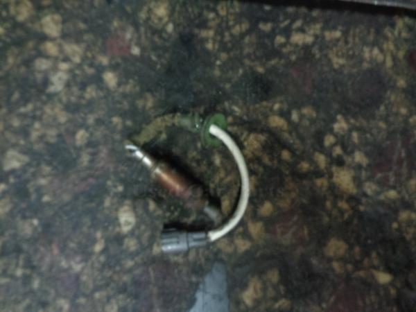    0258005242/243  Toyota Corolla Berlina 00-02 (3) 