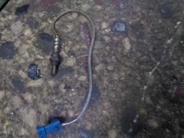    9636968380  Citroen C3 02-06 (2) 