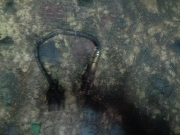    3921022610  Kia Rio 05-10 (3) 
