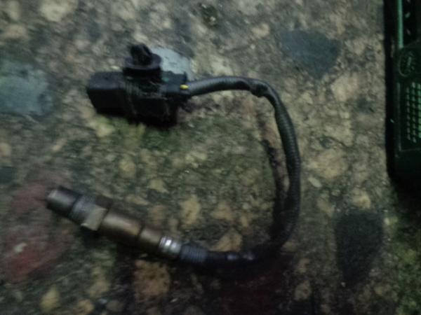    0281004411  Toyota Auris 07> (2) 
