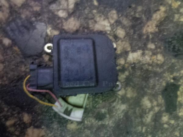     0132801217  Citroen C5 01-04 (5) 