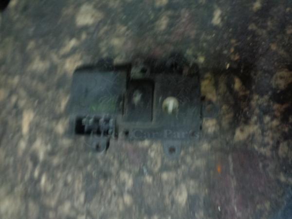     B40073-0200  Kia Sephia 00-03 (3) 