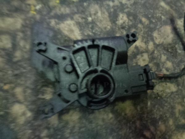     A21000700  Opel Corsa D 06> 3D (5) 