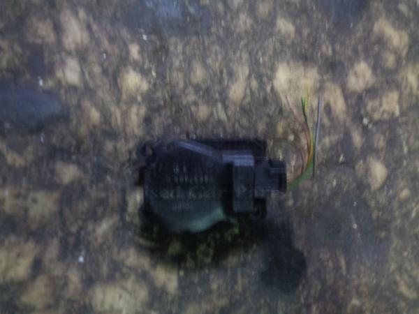     F663746X.C  Peugeot 207 SW 06-10 (5) 