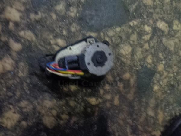     9041218907  Renault Laguna Grand Tour 94-98 (5) 