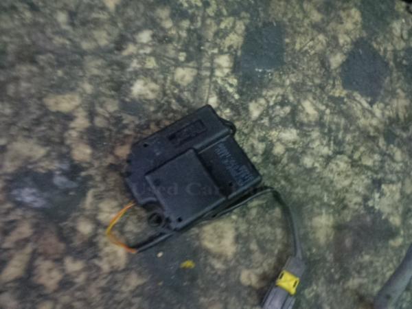     657300F/E  Peugeot 406 coupe 95-99 (2) 