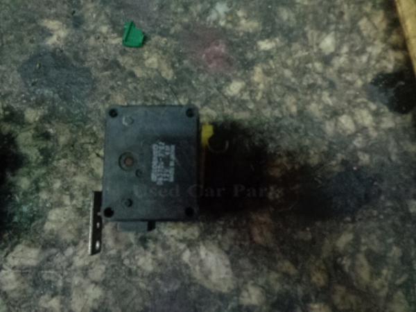     0637003702  Honda Civic 92-95 sdn (2) 