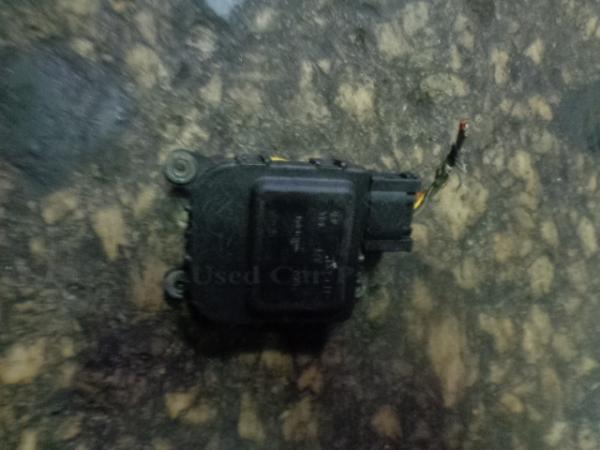     8D2820511C  Audi Audi TT 98-06 (1) 