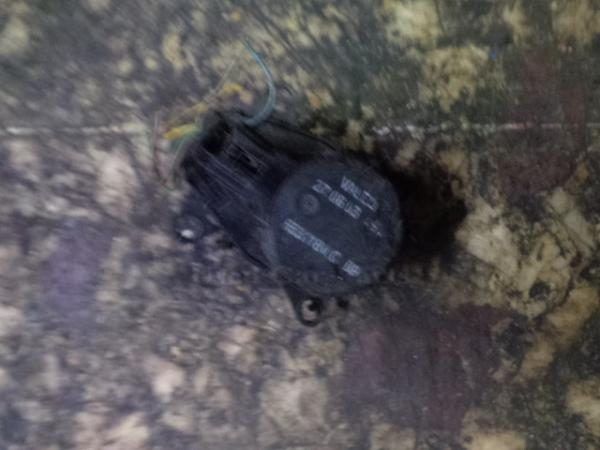     653118V  Citroen C5 01-04 (2) 